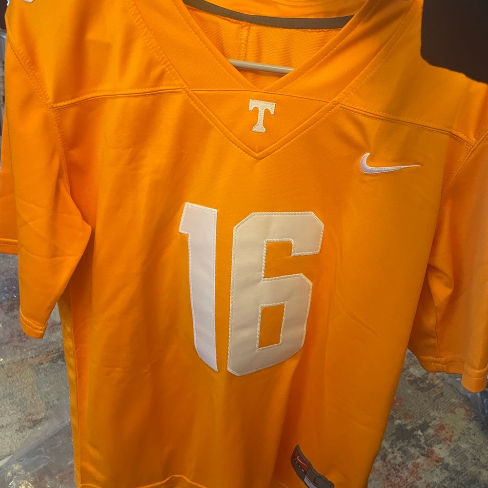 Nike mens large #16 manning Tennessee vols jersey with stitched lettering